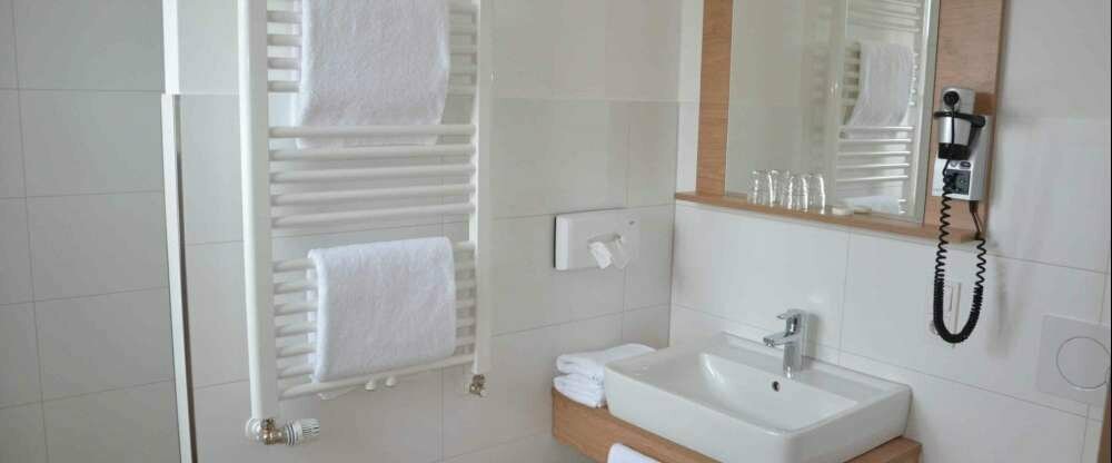 Modernes Bad in Premiumzimmer