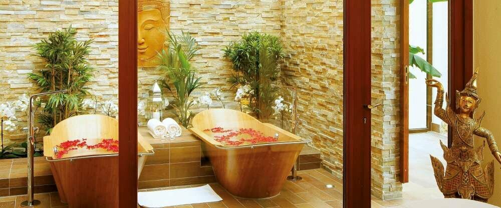 Badewannen für Freundinnen