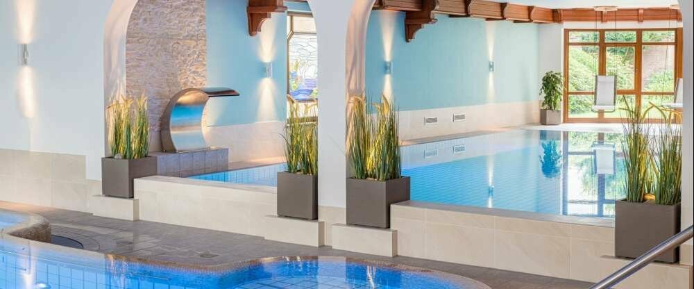 Badewelt mit 2 Pools