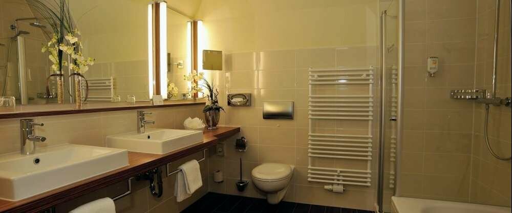Badezimmer Comfort Royal-Suite