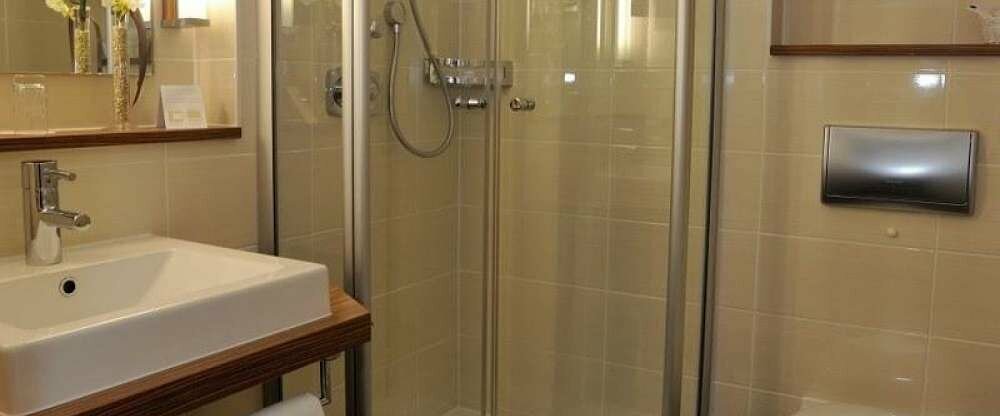 Badezimmer Comfort und Comfort Balkon