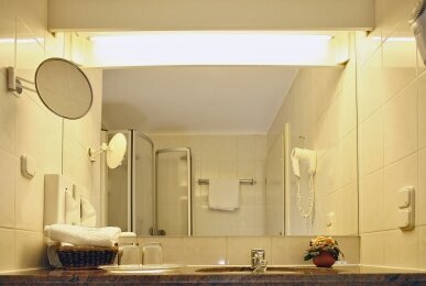 Badezimmer1, Quelle: Park Hotel Fasanerie Neustrelitz