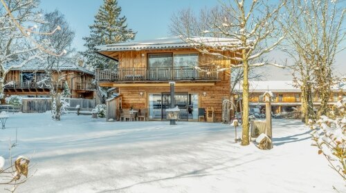 Bayern-Chalets - Hotel-Außenansicht