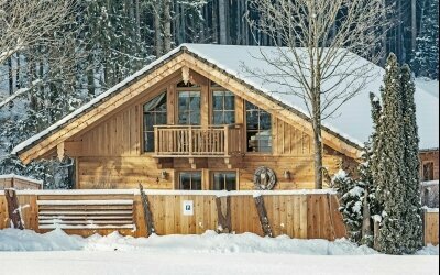 Bayern-Chalets - Hotel-Außenansicht