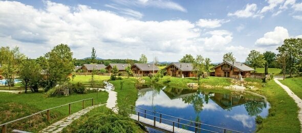 Bayern-Chalets - Hotel-Außenansicht, Quelle: Bayern-Chalets