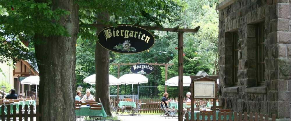 Berghotel Greifensteine - Hotel-Außenansicht