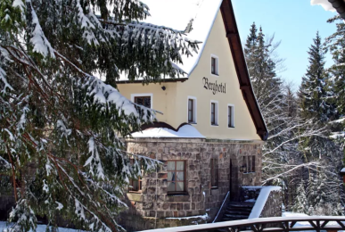 Berghotel Greifensteine - Hotel-Außenansicht, Quelle: Berghotel Greifensteine 