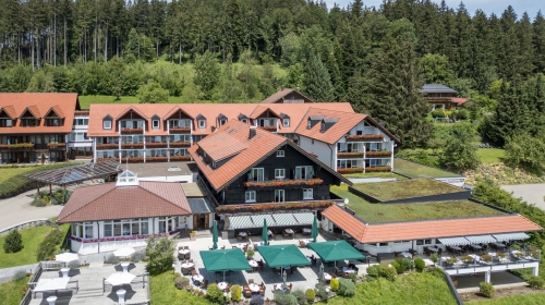 Berghotel Jaegerhof - Hotel-Außenansicht