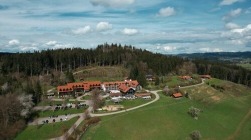 Berghotel Jaegerhof - Hotel-Außenansicht