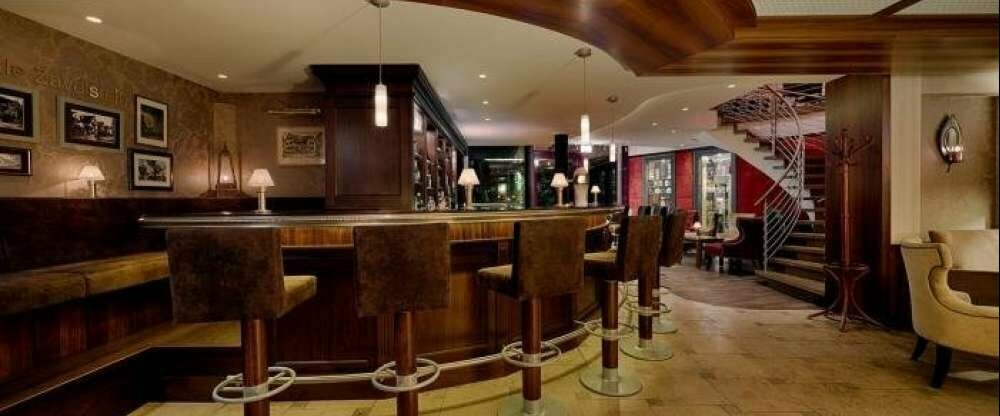 Bar & Lounge "Berliner Platz"