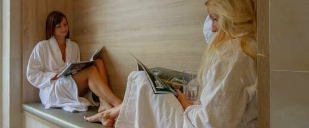 Bernstein Acamed Resort - Wellnessbereich