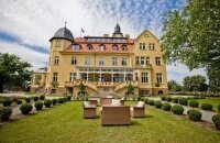 Bernsteinschloss - Hotel-Außenansicht