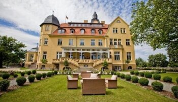 Bernsteinschloss - Hotel-Außenansicht