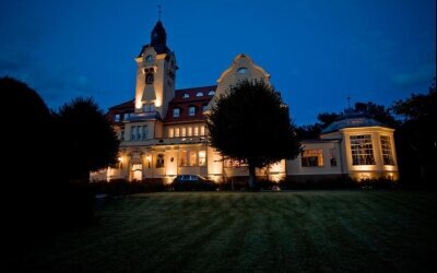 Bernsteinschloss - Hotel-Außenansicht