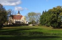 Bernsteinschloss - Hotel-Außenansicht