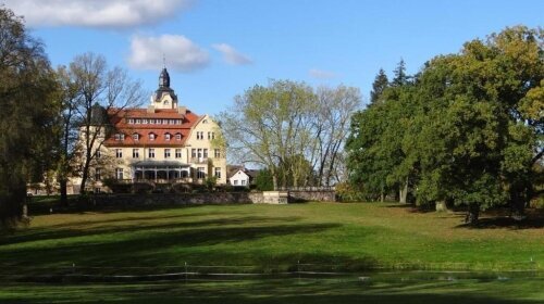 Bernsteinschloss - Hotel-Außenansicht