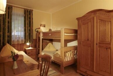 Bernsteinzimmer, Quelle: Biolandhaus Arche
