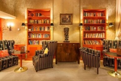 Bibliothek, Quelle: Dvorak Spa & Wellness