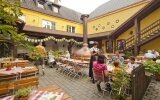Biergarten im Brauerei-Gasthof Hotel Post