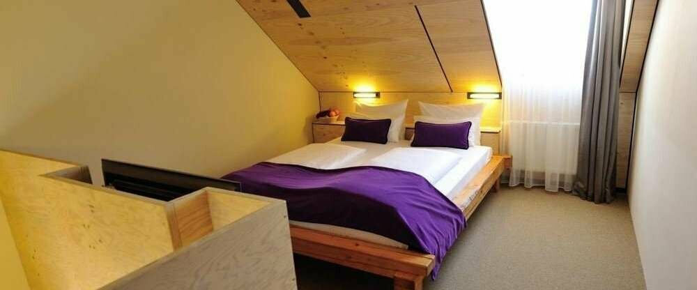 Zwei Etagen Zimmer mit Balkon. Auch als Familienzimmer zu nutzen.