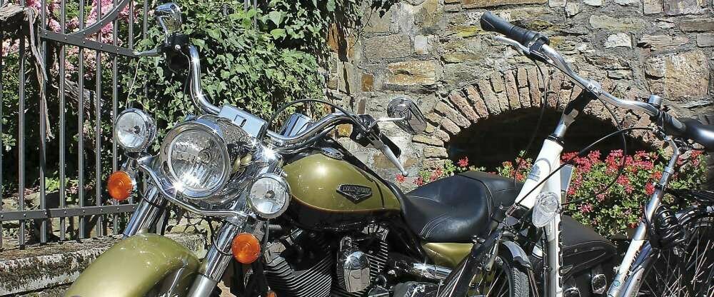 Auf zwei Rädern unterwegs im Rheintal