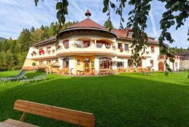 Biolandhaus Arche - Hotel-Außenansicht, Quelle: Biolandhaus Arche