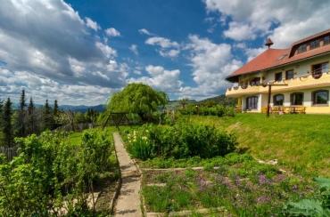 Biolandhaus Arche - Hotel-Außenansicht, Quelle: Biolandhaus Arche
