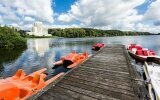 Boote am Vitalia Seehotel