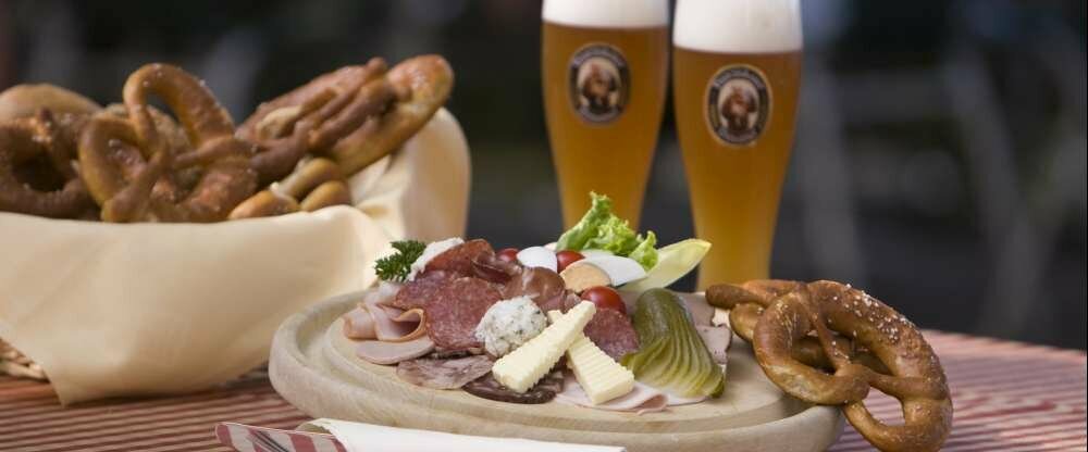 (c) Seehotel Grauer Bär