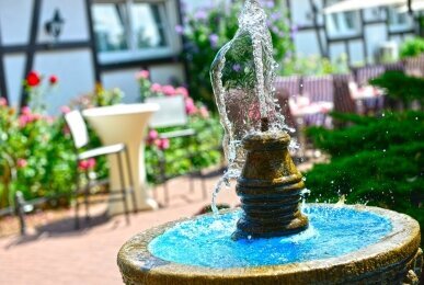 Brunnen, Quelle: Hotel Restaurant Rosenhof