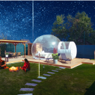 Übernachten Sie in einem transparenten Bubble TENT mit freiem Blick in den Sternenhimmel. In dem privaten und sichtgeschützten Wellness-Garten stehen Ihnen auf über 200qm ein Hot Tub, eine Sauna, eine Sonnenterrasse und eine praktische Outdoor-Küche zur V