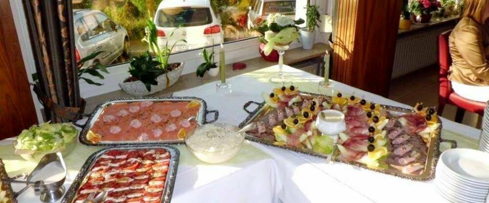 Buffet Ausschnitt