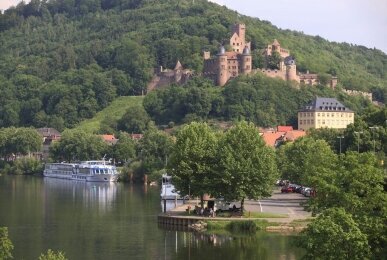 Burg und Main, Quelle: AKZENT Hotel Krone