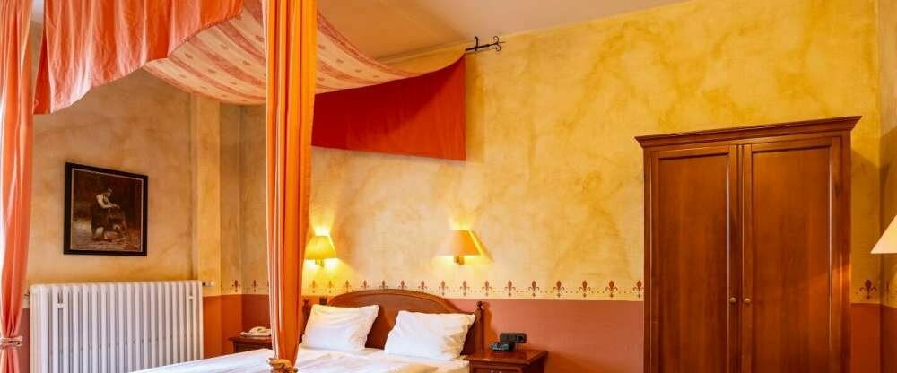 Burghotel Staufenberg - Zimmer