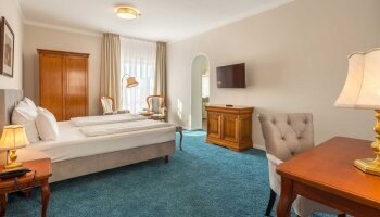 Burgunderzimmer