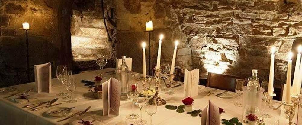 Candle Light Dinner auf der Burg