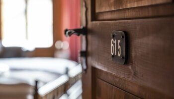 Chalet-Hotel Lodge Merlischachen - Zimmer