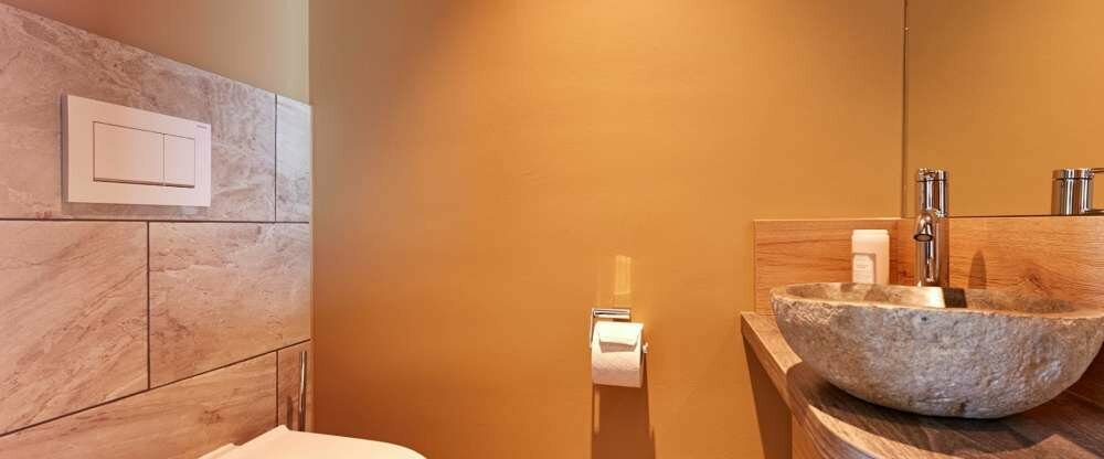 Separates WC - Familiensuite