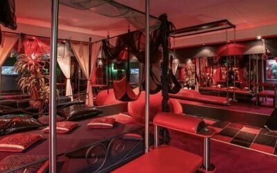 Erotisch ausgestattete Romatik-Lounge - Deine-Traumnacht Frankfurt
