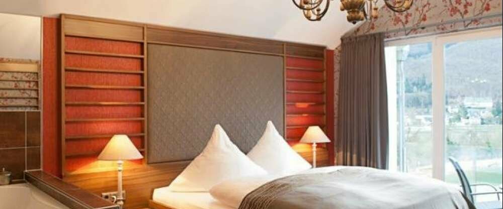 Deluxe-Doppelzimmer mit Whirlwanne