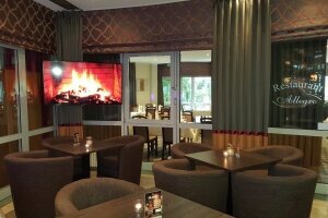 Unsere Hausbar ist am Abend ein netter Treffpunkt. U.a. servieren wir Cocktails nach Art des Hauses.