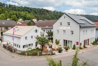 Die KRONE - Hotel-Außenansicht, Quelle: Die KRONE