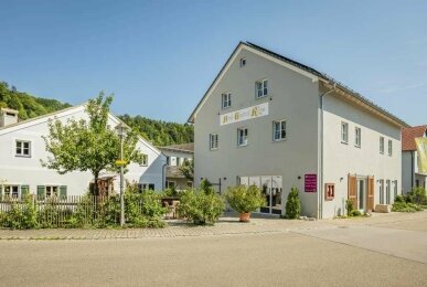Die KRONE - Hotel-Außenansicht, Quelle: Die KRONE