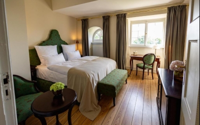 Doppelzimmer im Schloss für 2 Personen mit Standard Ausstattung.
