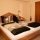 Zimmer mit gemütlichem Doppelbett