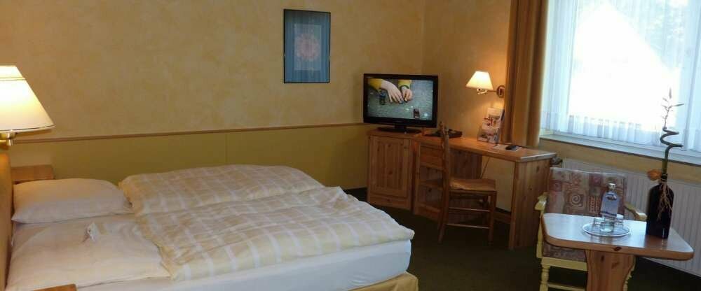 Doppelzimmer Hotel Zur Wasserburg