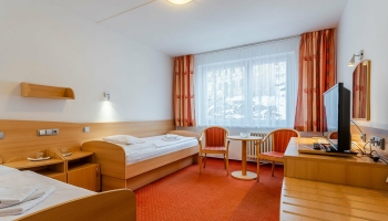 Doppelzimmer für 2 Personen mit Standard Ausstattung