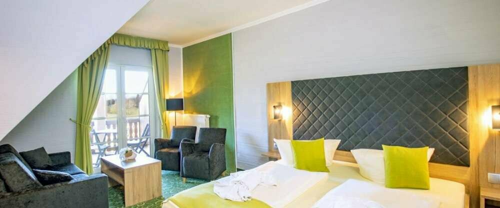  Doppelzimmer mit Balkon