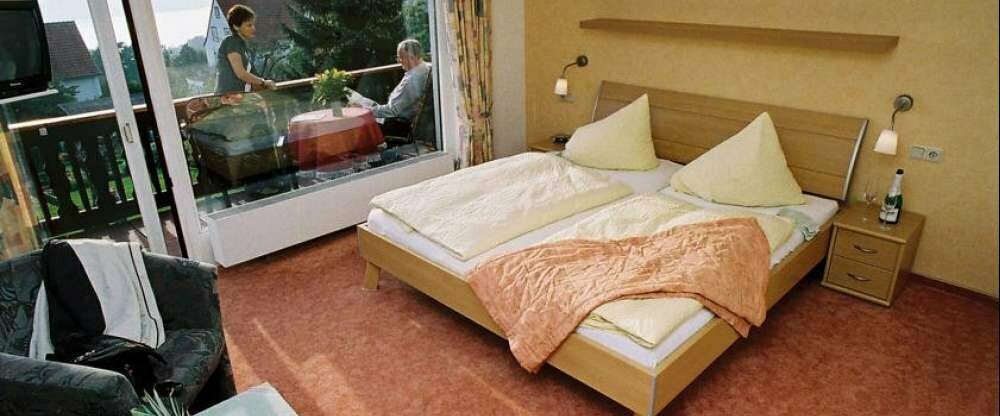 Doppelzimmer Mit Balkon