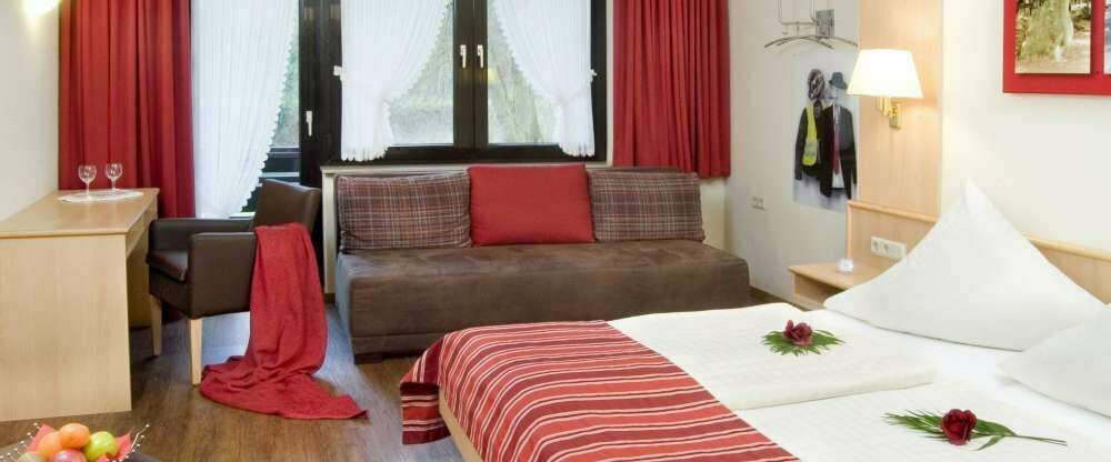 Doppelzimmer mit Balkon